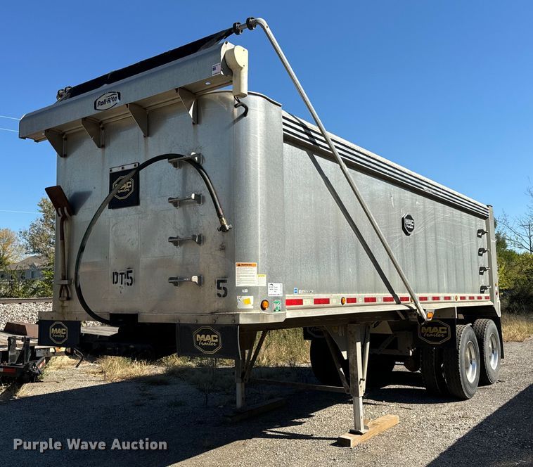 2016 Mac  end dump trailer - DT2060