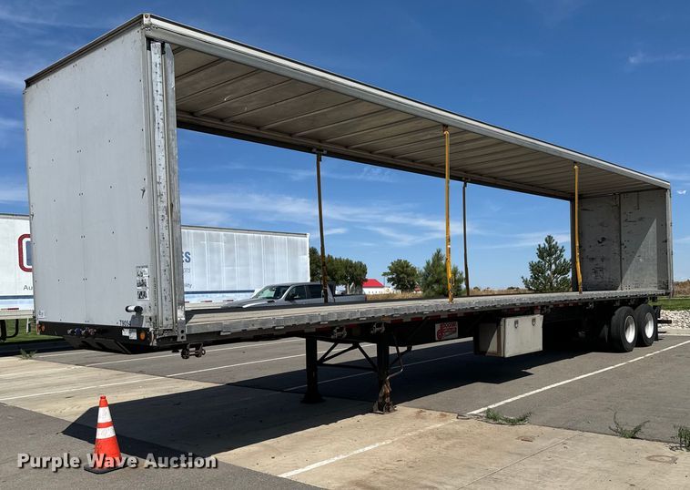 2011 Doonan side curtain trailer - DV2751