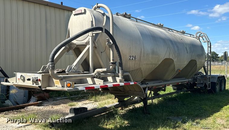 2000 Heil tank trailer - DX1306