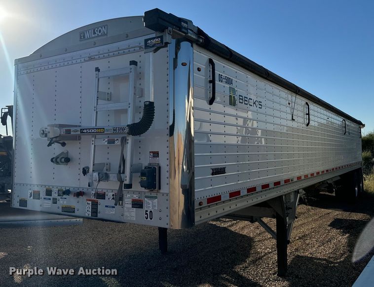 2023 Wilson DWH-700 grain trailer - DX3636
