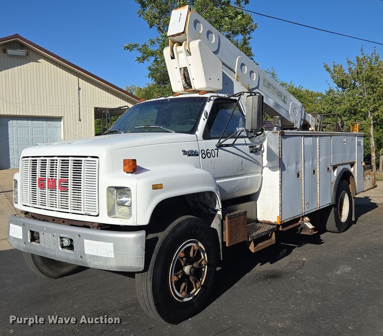 1993 GMC  TopKick bucket truck - EE8577