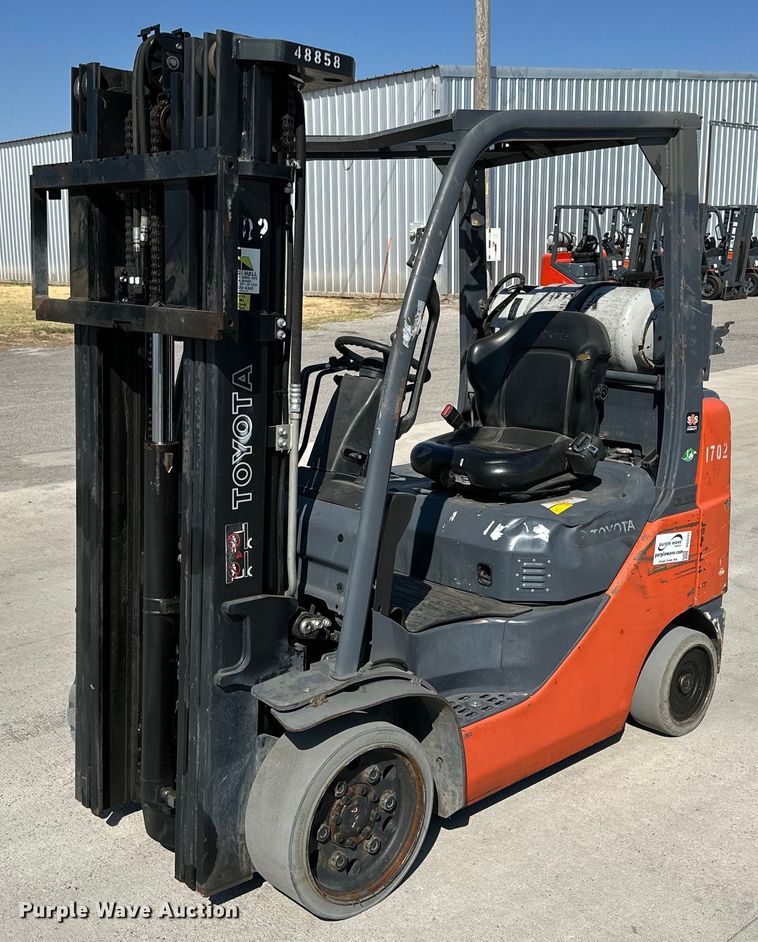 2017 Toyota 8FGCU25 forklift - DD3337