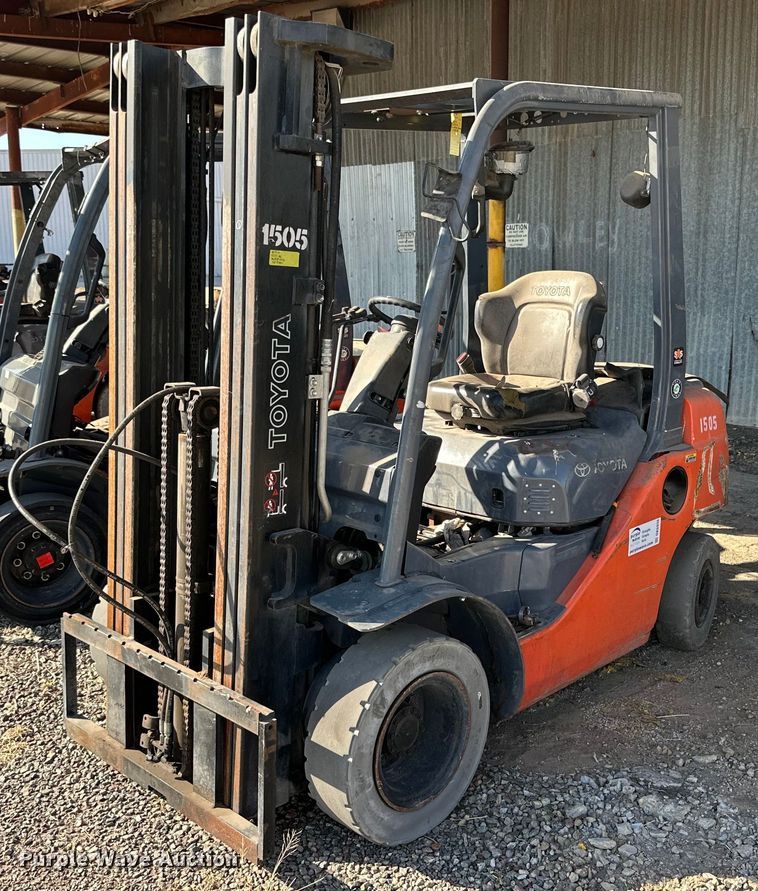 2015 Toyota 8FDU20 forklift - DK6938