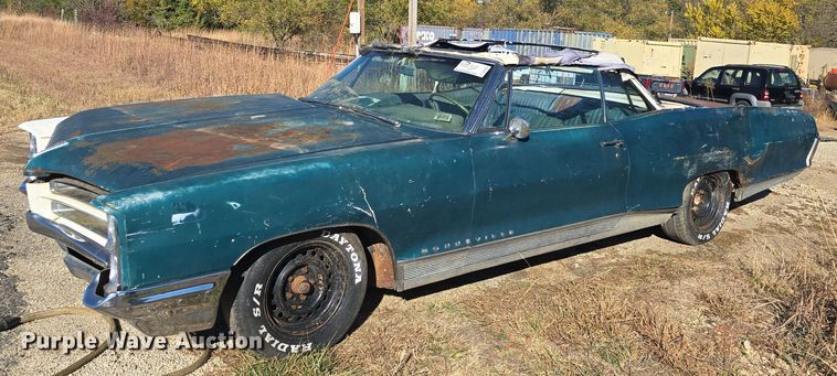 1966 Pontiac  Bonneville convertible - DQ5223
