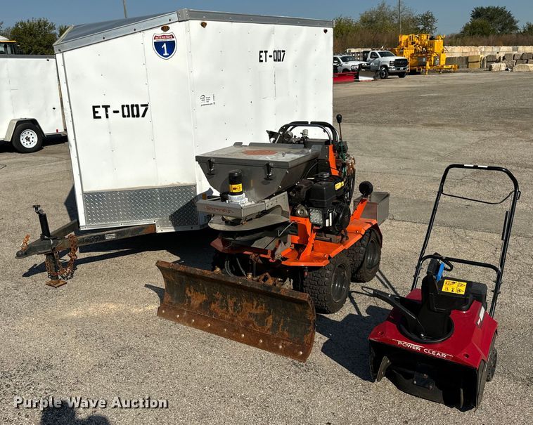 2021 Interstate  SFC58SAFS enclosed cargo trailer - DT2071