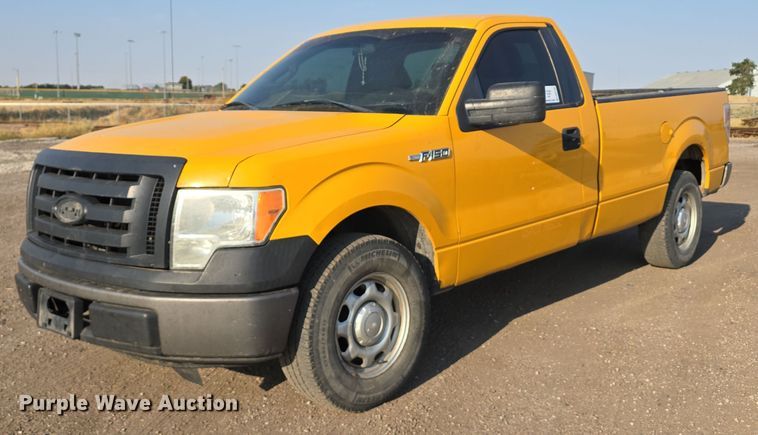 2012 Ford F150 XL pickup truck - DW3792