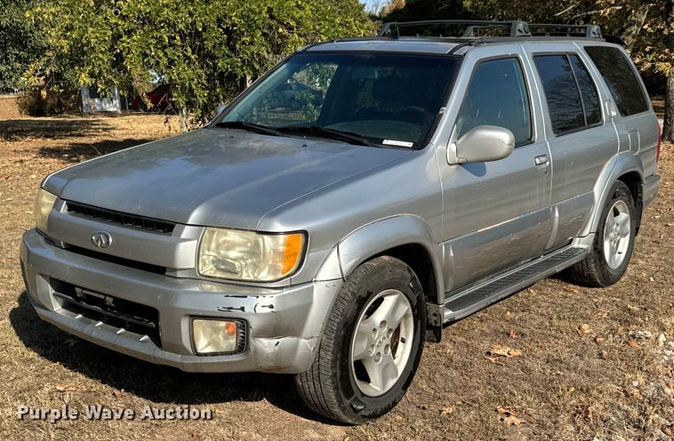 2003 Infiniti QX4 SUV - DX1449