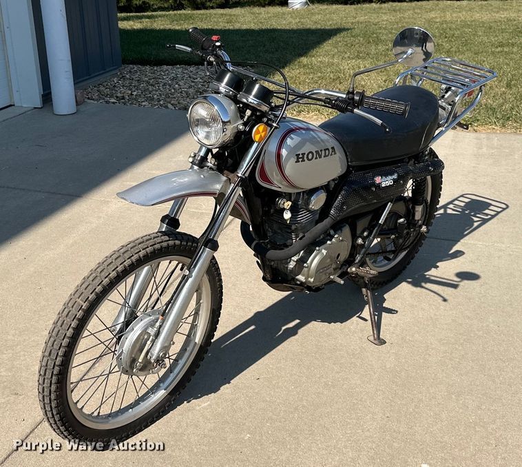 1973 Honda  Shadow XL250 motorcycle - EN0043