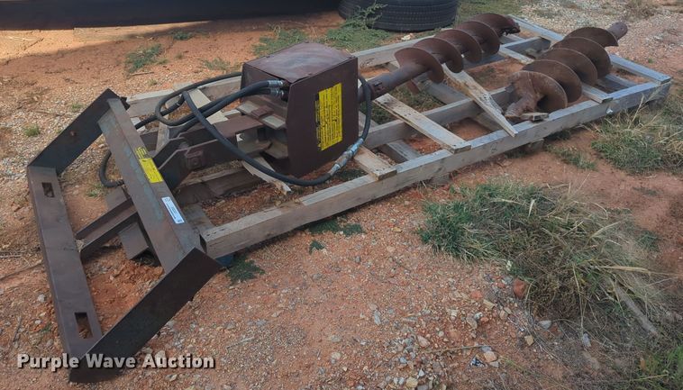 Melroe skid steer auger - EQ2331