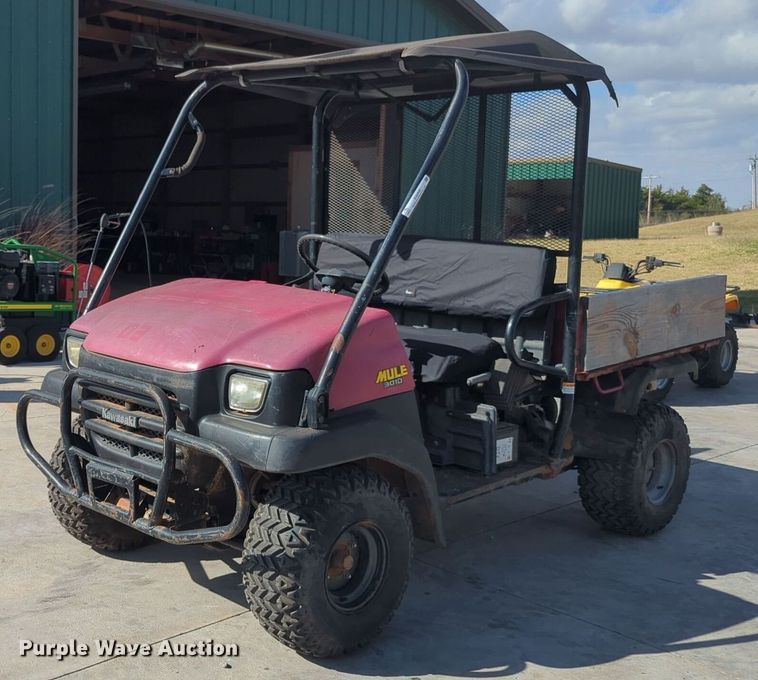 Kawasaki Mule 3010 utility vehicle - EQ2433