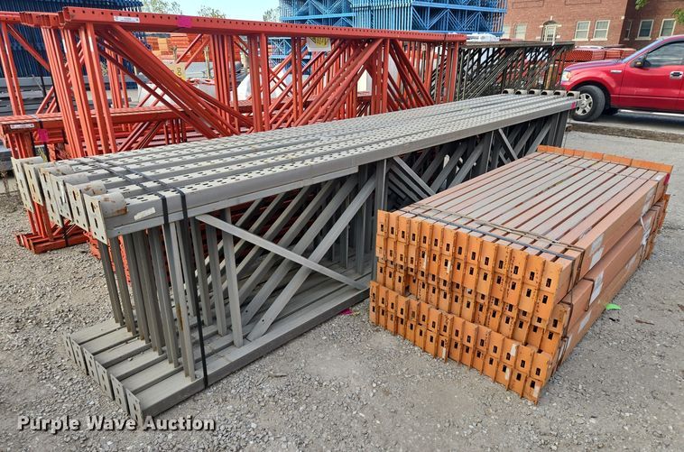 T-Bolt  pallet racking  - EQ3537
