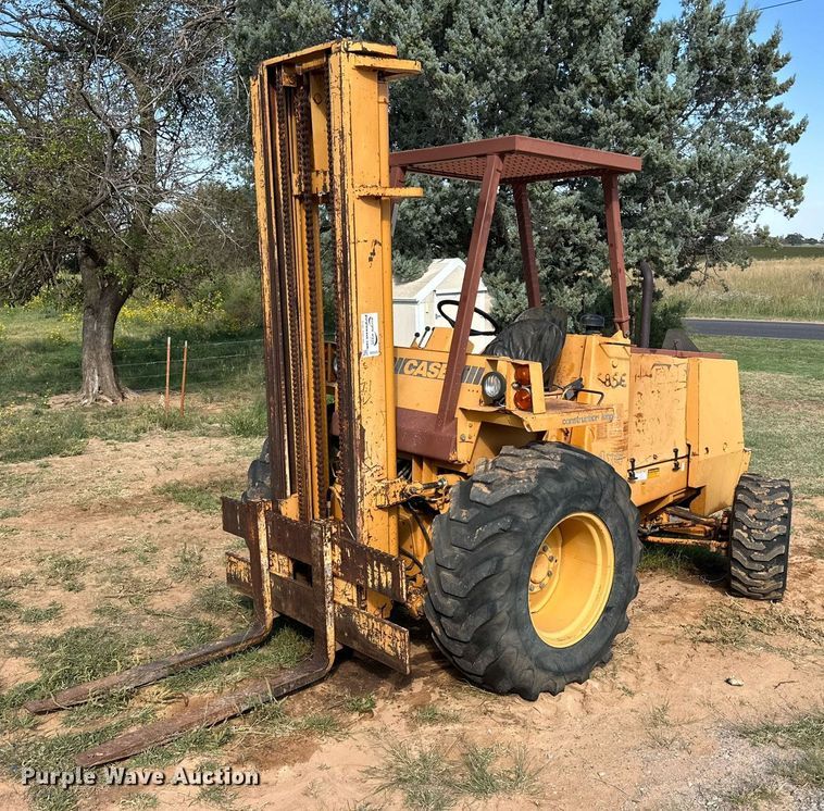 Case  585E forklift - DD3350