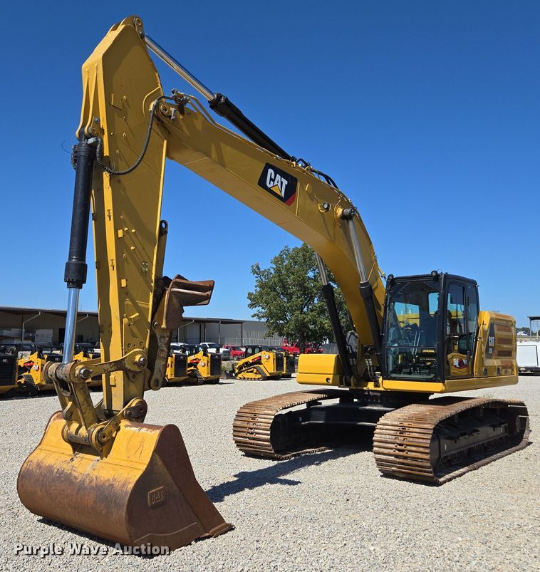 2019 Caterpillar 330 excavator - DI6281