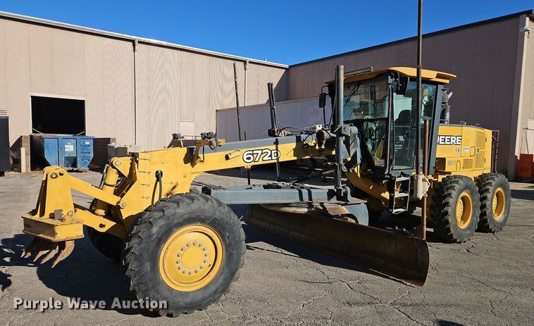 2006 John Deere 672D motor grader - DT7519