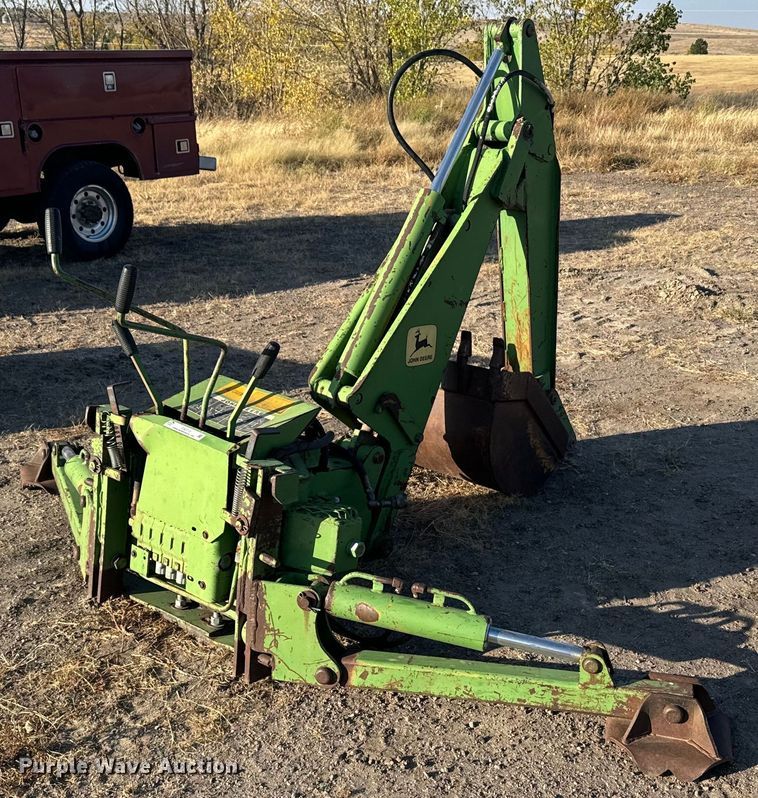 John Deere skid steer backhoe - DX3713