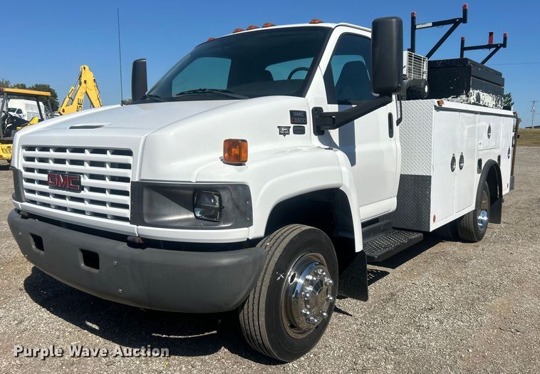 2008 GMC C5500 utility / service truck - EG1107