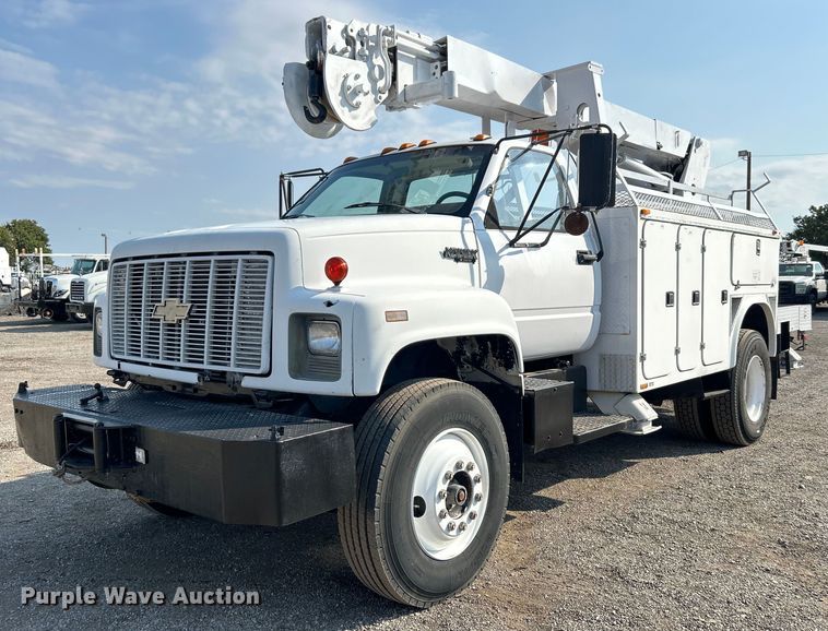 1992 Chevrolet  Kodiak C6500 digger derrick truck - EG1143