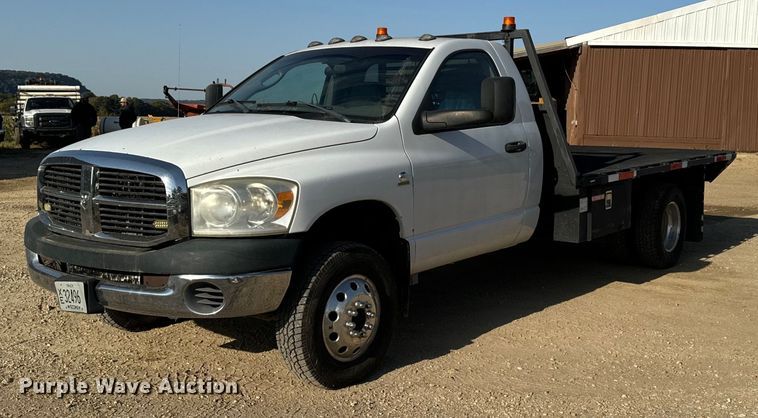 2007 Dodge Ram 3500 flatbed pickup truck - EG6786