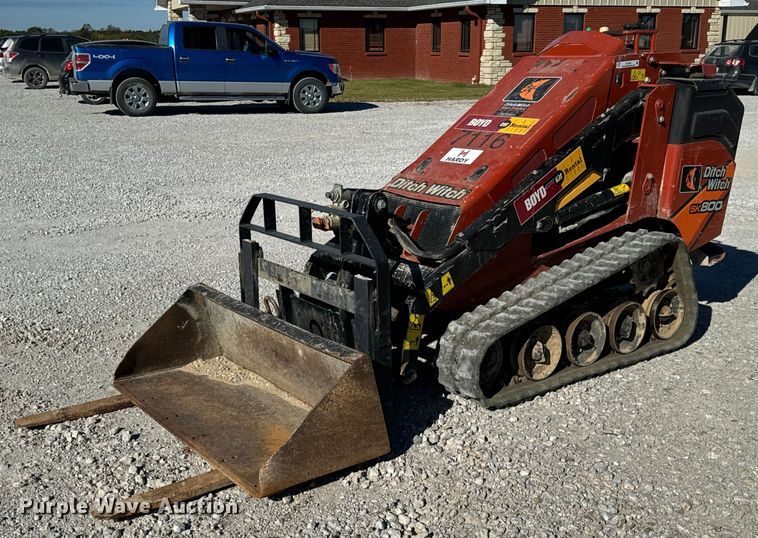 2020 Ditch Witch SK800 compact utility loader - EH7087