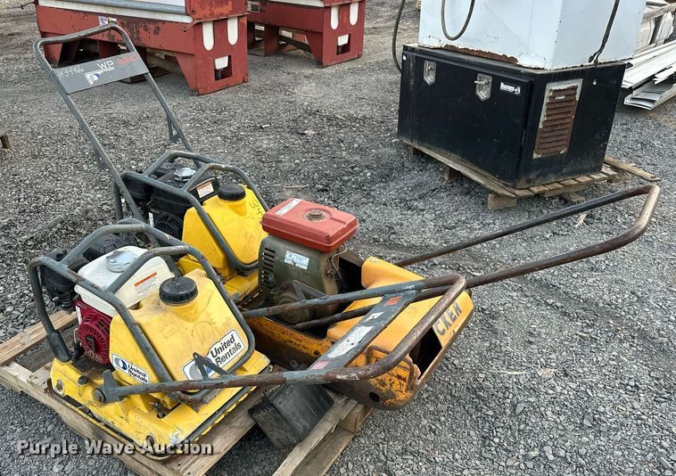 (3) Wacker Neuson plate compactors - EJ4921