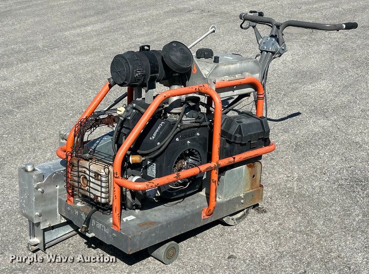 Husqvarna  Soff-Cut 4000 concrete saw - EK3492