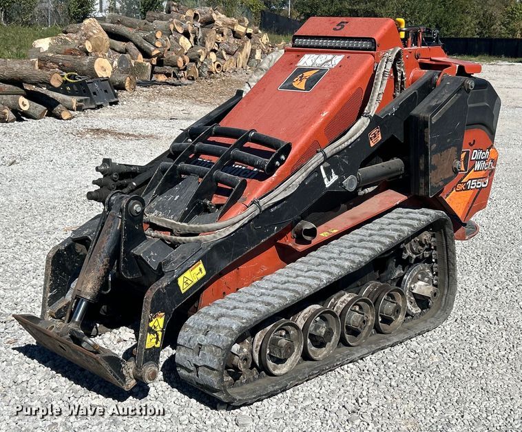 2018 Ditch Witch SK1550 compact utility loader - EK3575