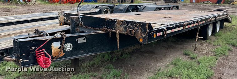 2001 Towmaster equipment trailer - IB9456