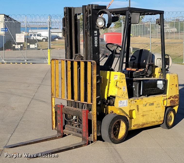 1993 Hyster S40XL-MIL forklift - DN3591