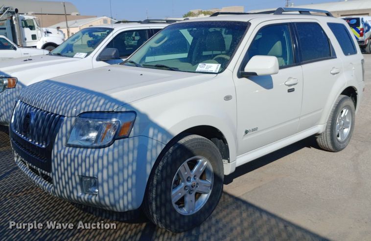 2009 Mercury Mariner SUV - DW0795