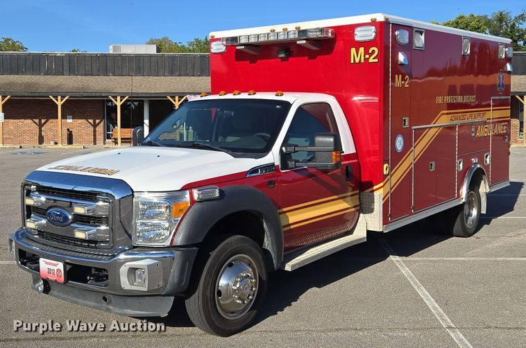 2012 Ford F450 Super Duty XLT ambulance - DW2500