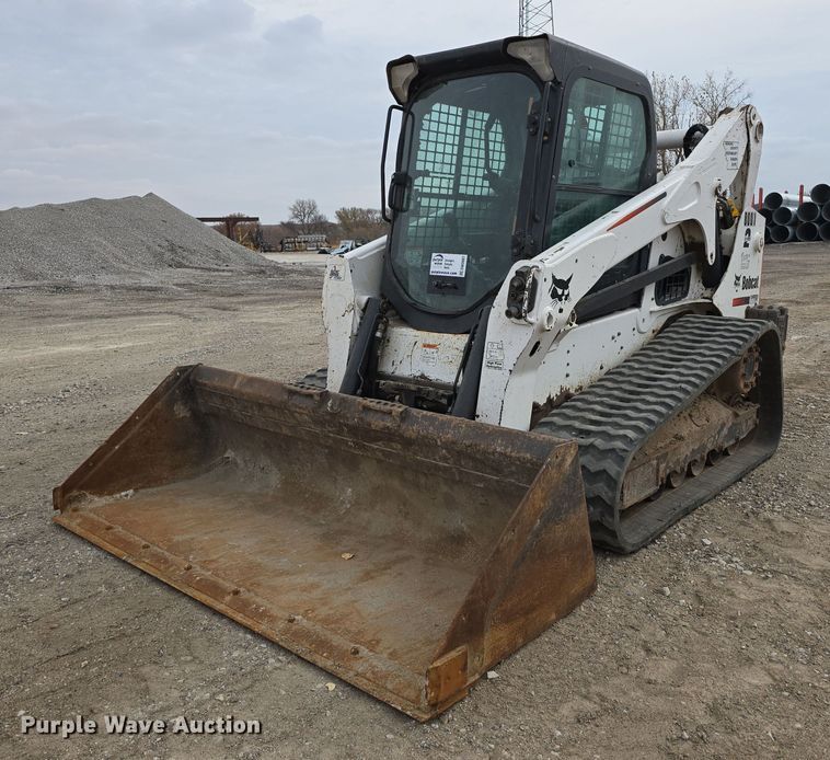 2017 Bobcat T770 skid steer loader - DW3887