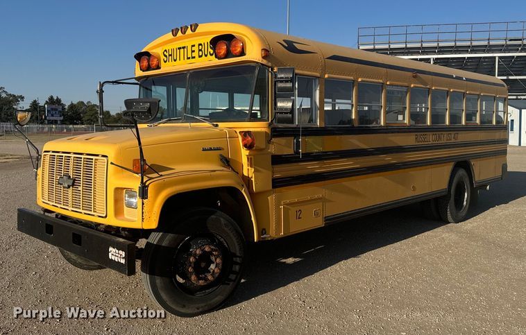1998 Chevrolet B7 Bluebird school bus - DX3710
