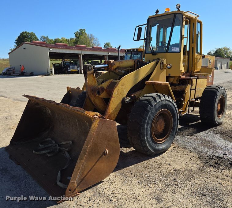 1985 Caterpillar  936 wheel loader - EE8657