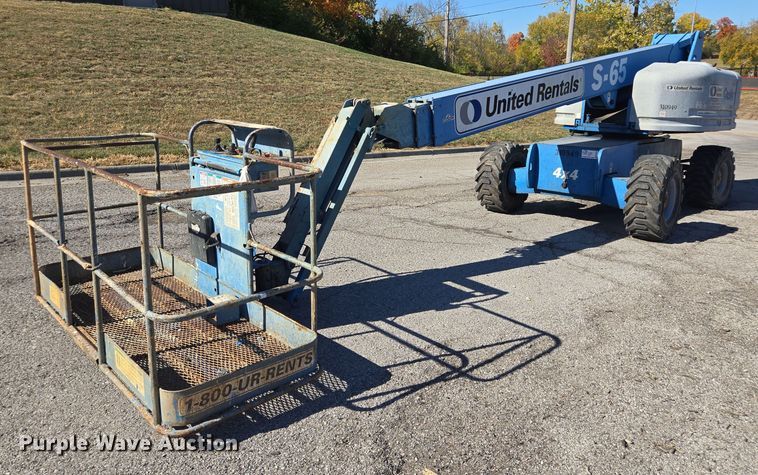 2001 Genie  S-65  boom lift - EE8673