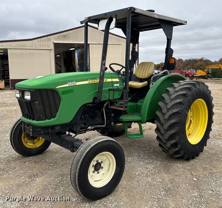 2005 John Deere 5525 tractor - EH7153