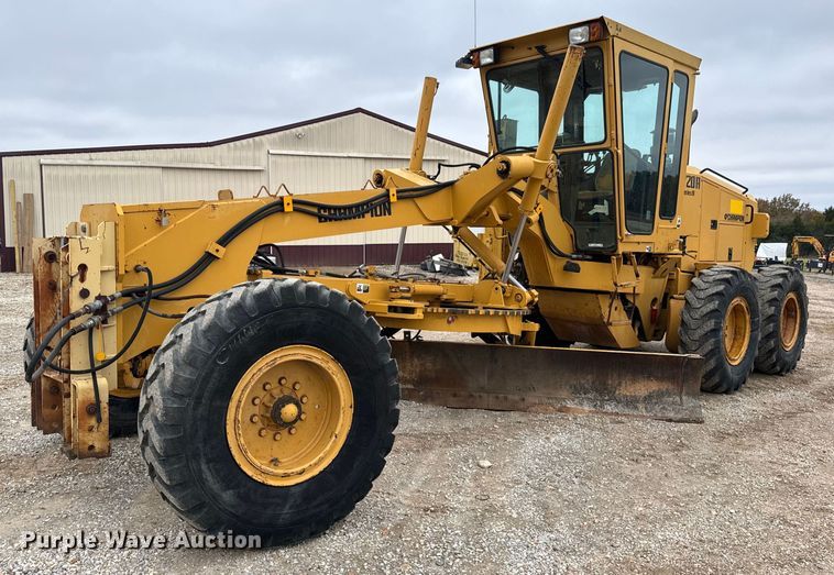 1995 Champion 720A Series 3  motor grader - EH7171