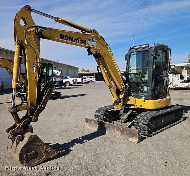 2015 Komatsu PC55MR-5 mini excavator - EI8463
