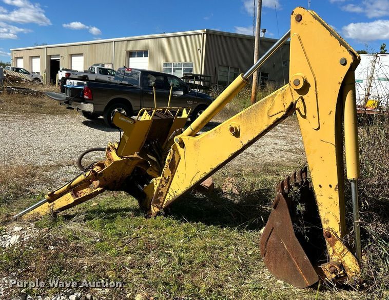 John Deere  9310G crawler attachment  - EK3554