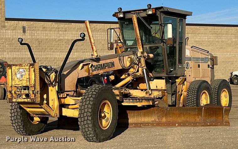 2000 Champion  730A VHP motor grader - EN2544