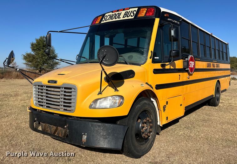 2013 Freightliner B2B school bus - ER8116