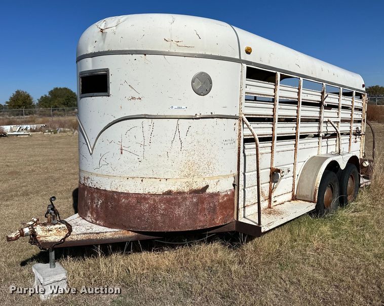 WW livestock trailer - ER8120