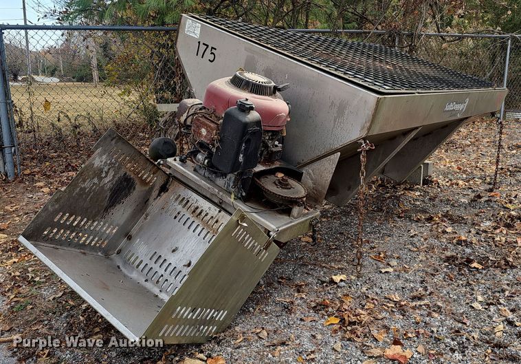 Buyers Salt Dogg spreader - OJ9008