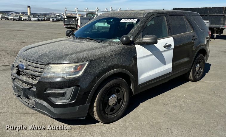 2016 Ford Explorer Police SUV - YA0086