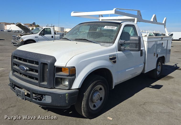 2009 Ford F250 Super Duty XL utility bed pickup truck - YA0089