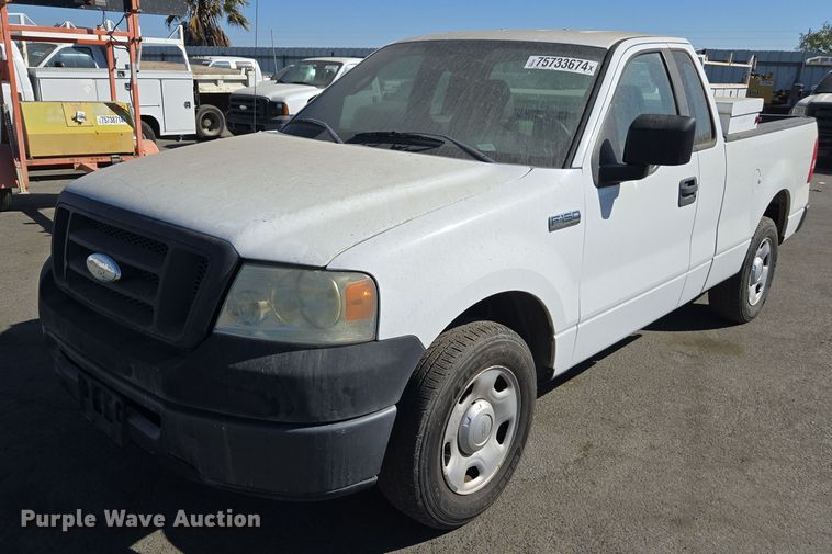 2008 Ford F150 XL pickup truck - YA0092