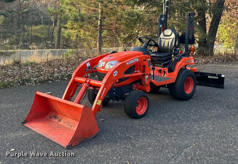 Kubota BX2370 MFWD tractor - DN0828