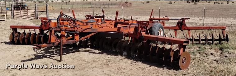 International 470 tandem disk - DV6544
