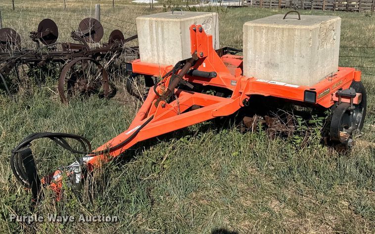 Land Pride AR3596-P aerator - DX3706
