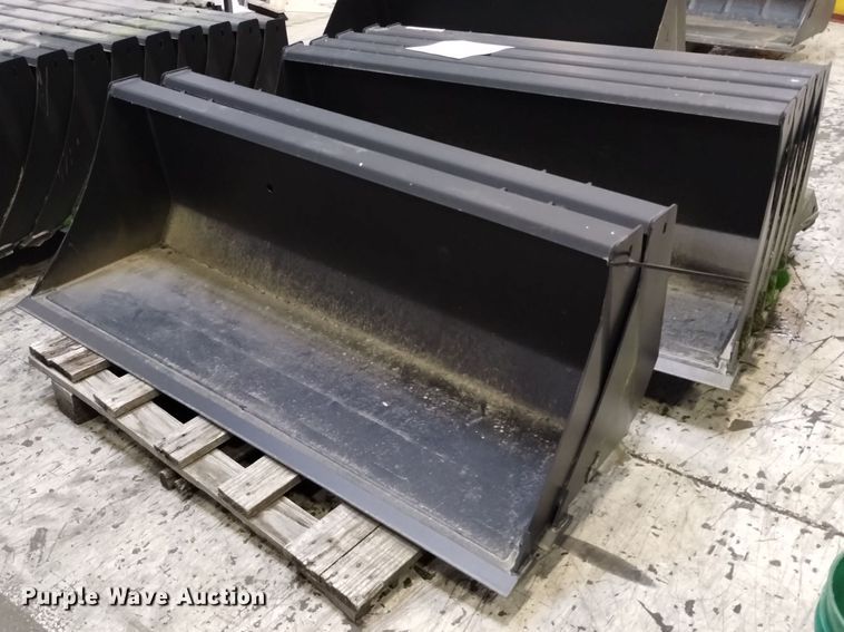 2017 (7) Alo AB C2 loader buckets - EG9941