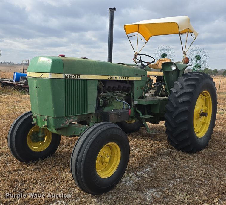 1979 John Deere 2840 tractor - EK2352